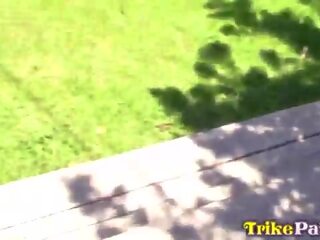 Trikepatrol 巨乳 菲律賓 需要 狗 walking 休息 到 咂 strangers 陰莖