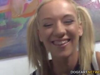 Anāls streetwalker kaylee hilton mīl starprašu x nominālā video