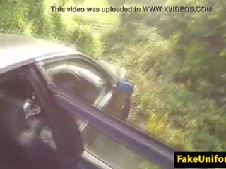 حقيقي بريت مص زائف coppers رمح في سيارة